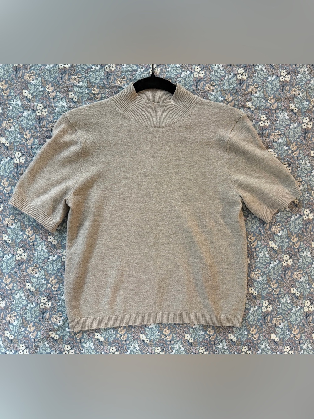 a new day Light Gray Short-Sleeve Turtleneck Sweater